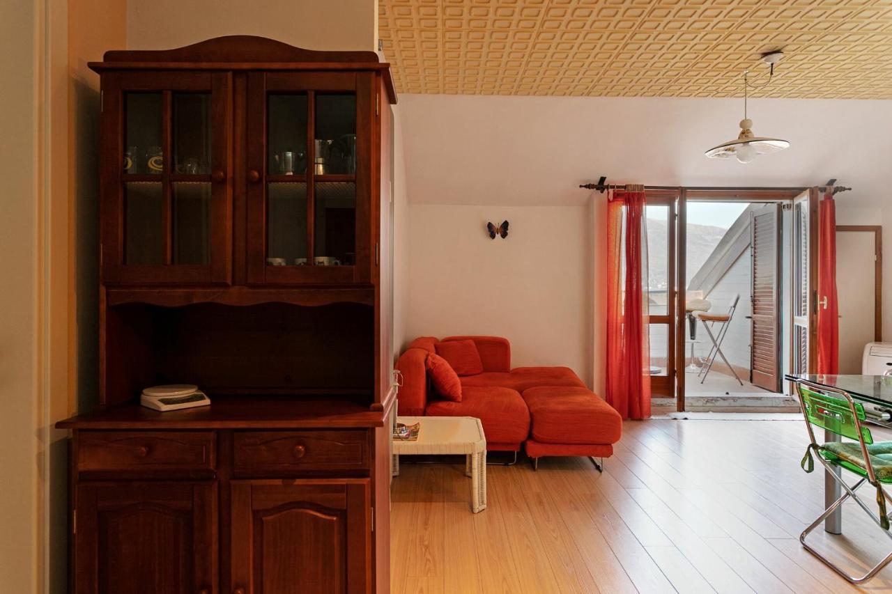 Attic Lake View Беллано Экстерьер фото